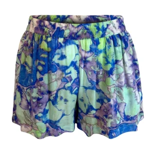 Blue Miracle Short W Side Pocket - Resort Collection